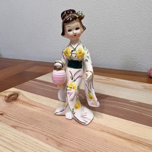 Bradley Exclusives Japan Geisha Girl , Vintage Porcelain Japanese Doll Figurine